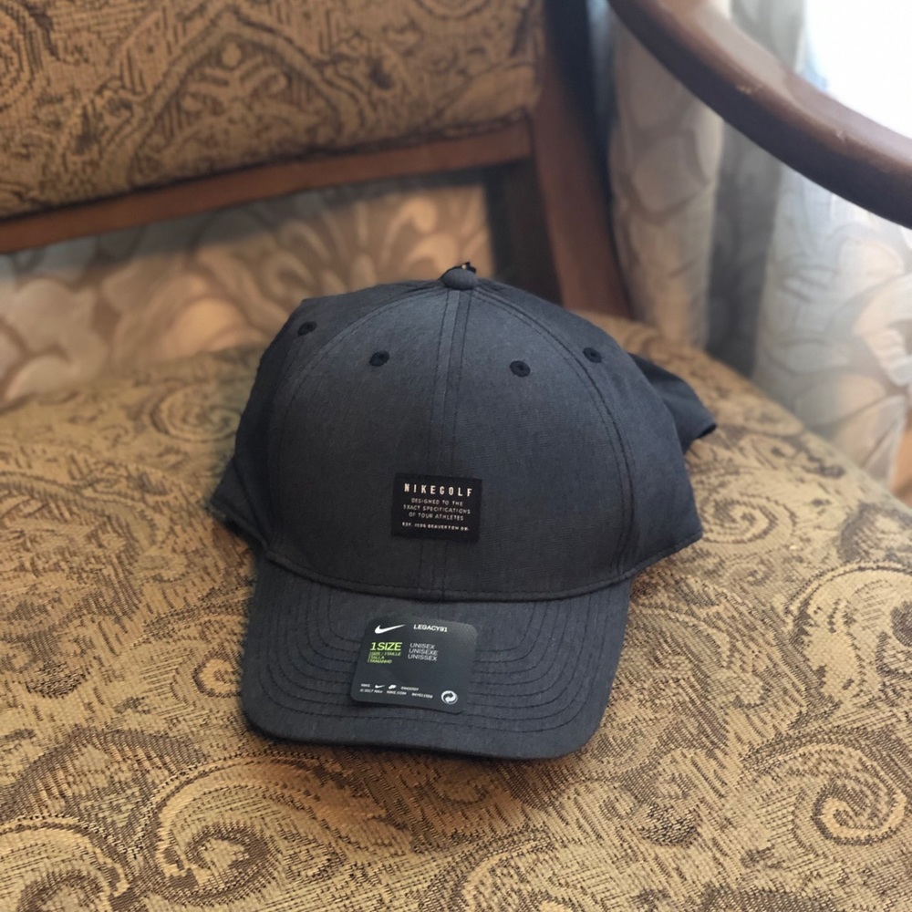 Nike Golf Hat